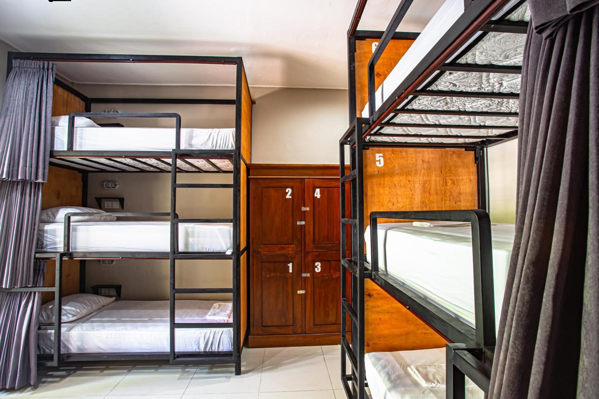 What The Duck Backpackers Canggu Exterior foto